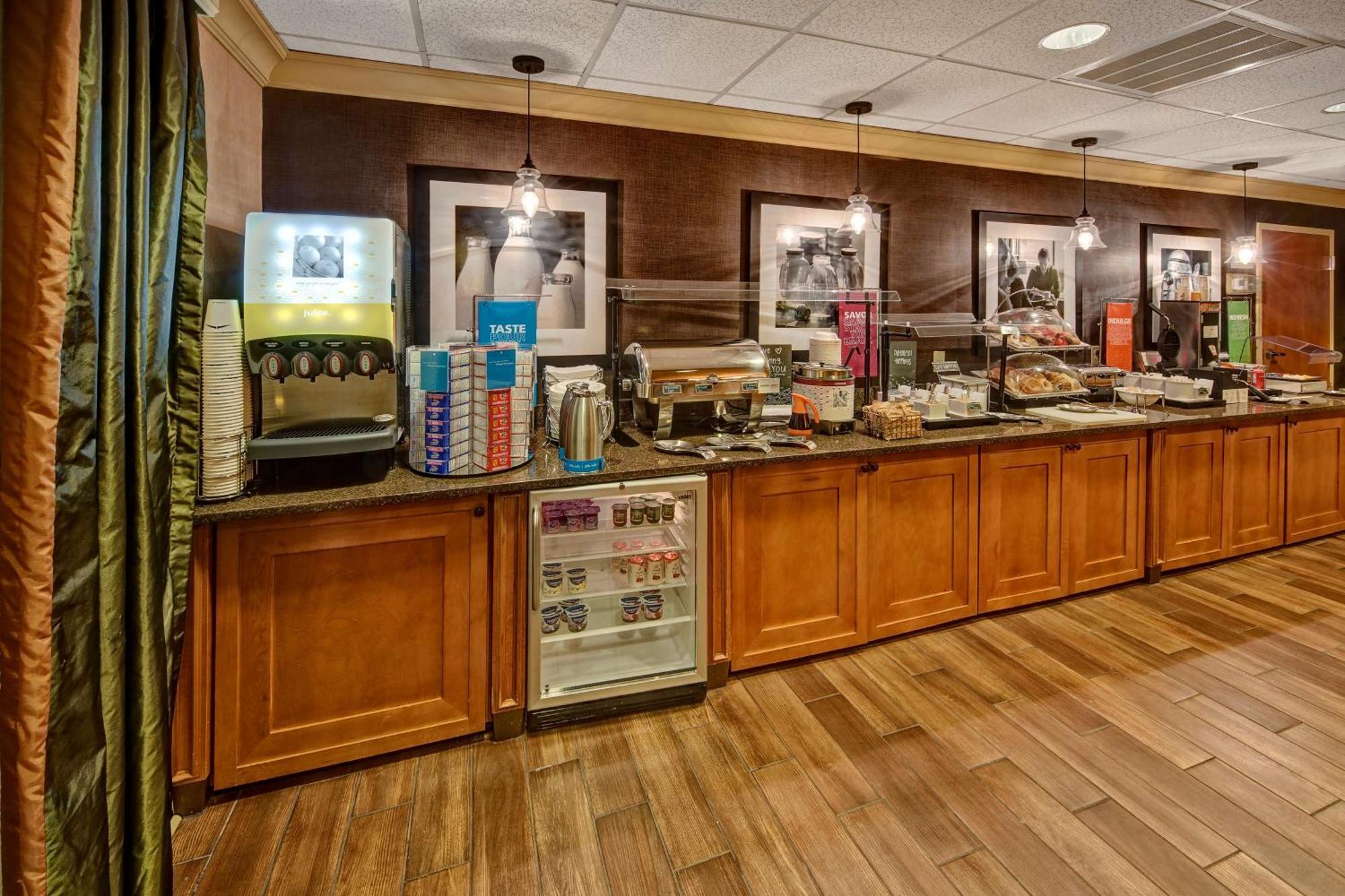 Hampton Inn Concord/Kannapolis Buitenkant foto